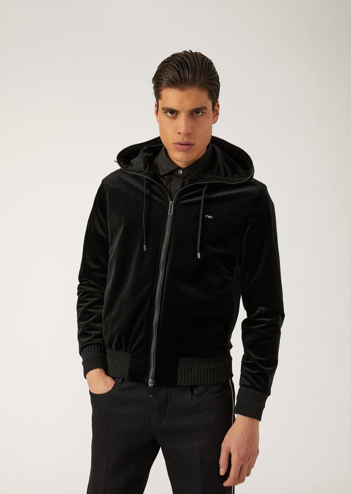 Velous En Noir Armani À Emporio Veste Capuche q8wBzUx4