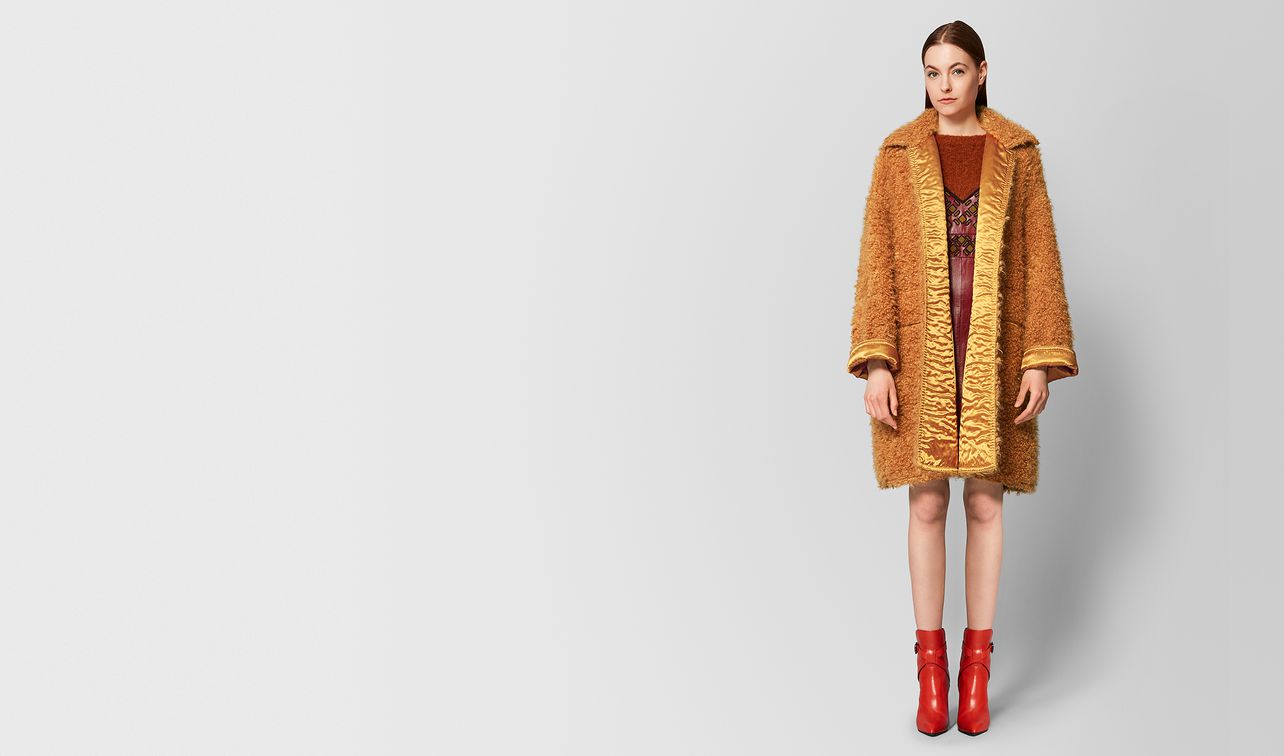 fawn/marigold wool coat landing