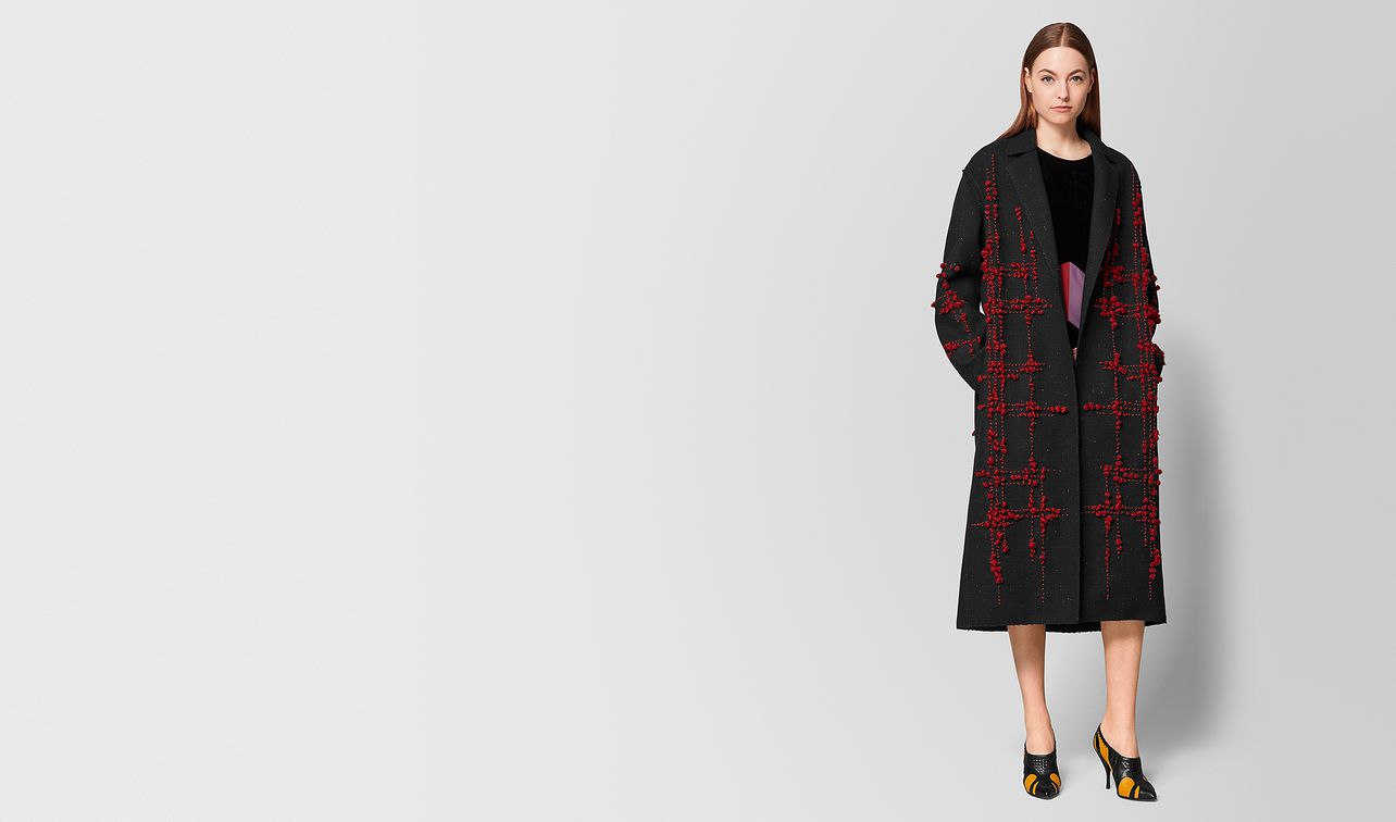 nero/baccara rose wool coat landing