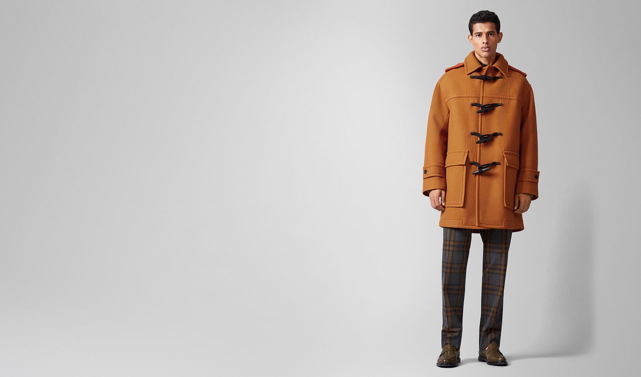 coat in wool landing