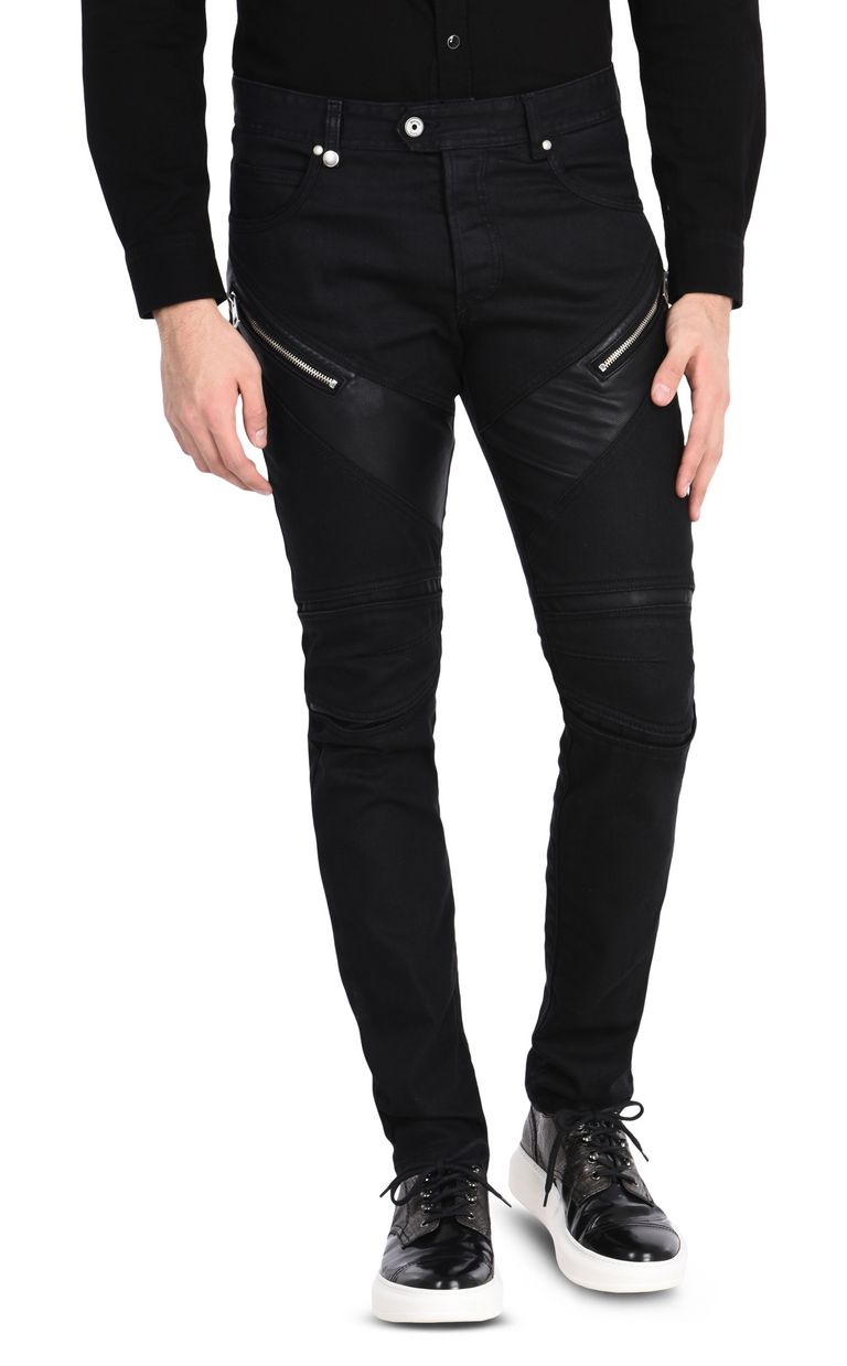 jeans with zips