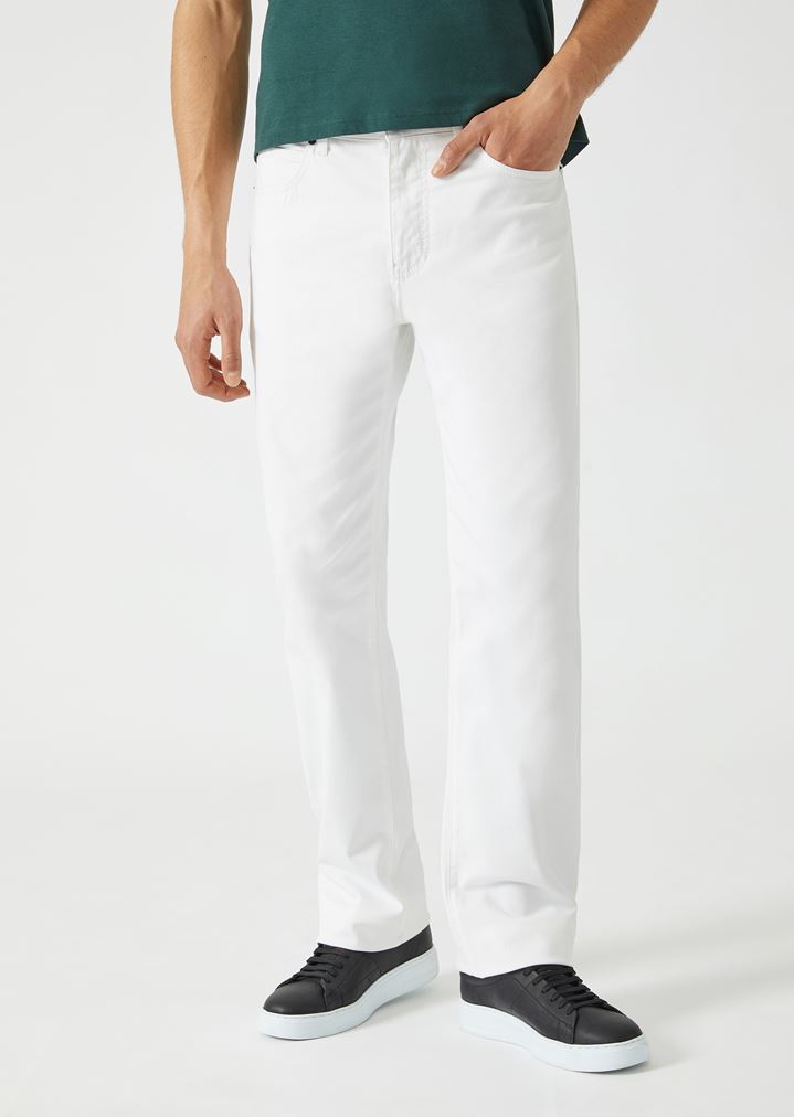 pantalones-regular-fit-de-gabardina-de-algodon-stretch pantalones-regular-fit-de-gabardina-de-algodon-stretch