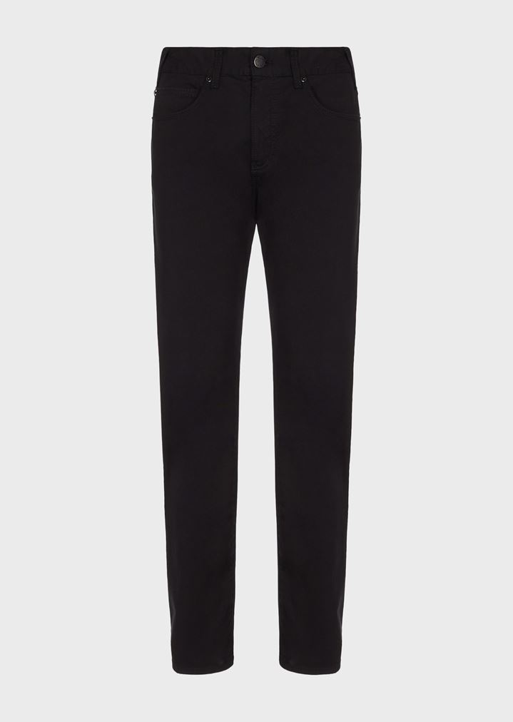 vaqueros-j31-de-corte-regular-en-comoda-gabardina vaqueros-j31-de-corte-regular-en-comoda-gabardina