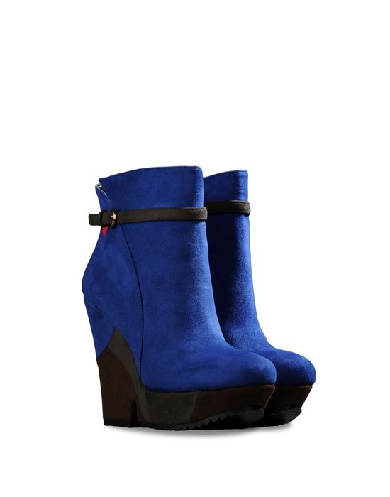 love moschino platform ankle boots