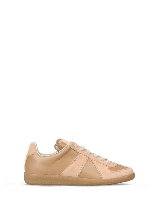 MAISON MARGIELA 22 Laced shoes Beige Women MAISON MARGIELA 22 Laced shoes Beige Women