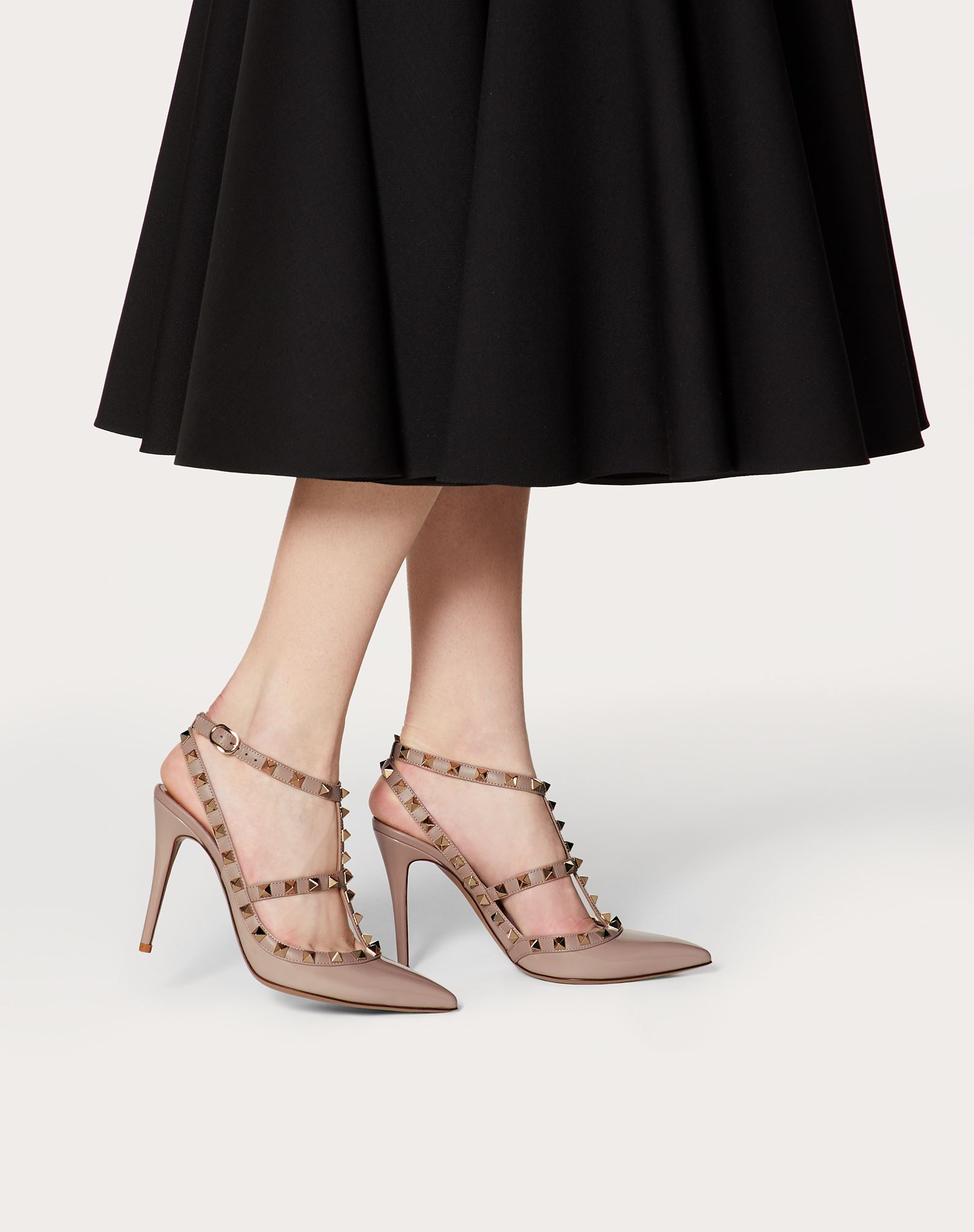 valentino pumps nude