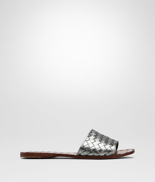 BOTTEGA VENETA RAVELLO SANDALS IN LIGHT SILVER INTRECCIATO CALF Sandals Woman fp