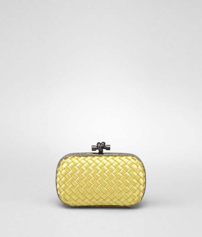 BOTTEGA VENETA POCHETTE KNOT IN INTRECCIATO NAPPA DUCHESSE, DETTAGLI IN AYERS Pochette Donna fp