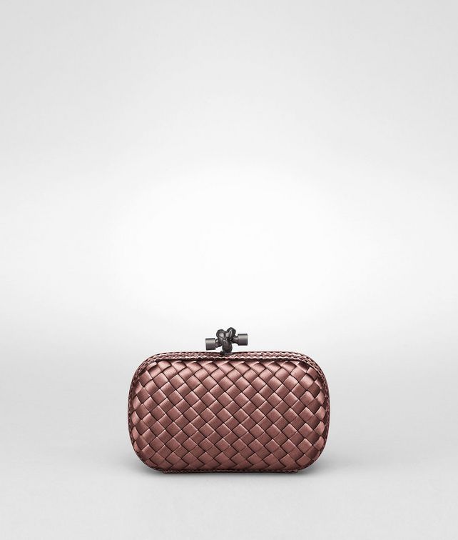BOTTEGA VENETA KNOT IN WATTEAU INTRECCIO IMPERO, AYERS DETAILS Clutch Woman fp