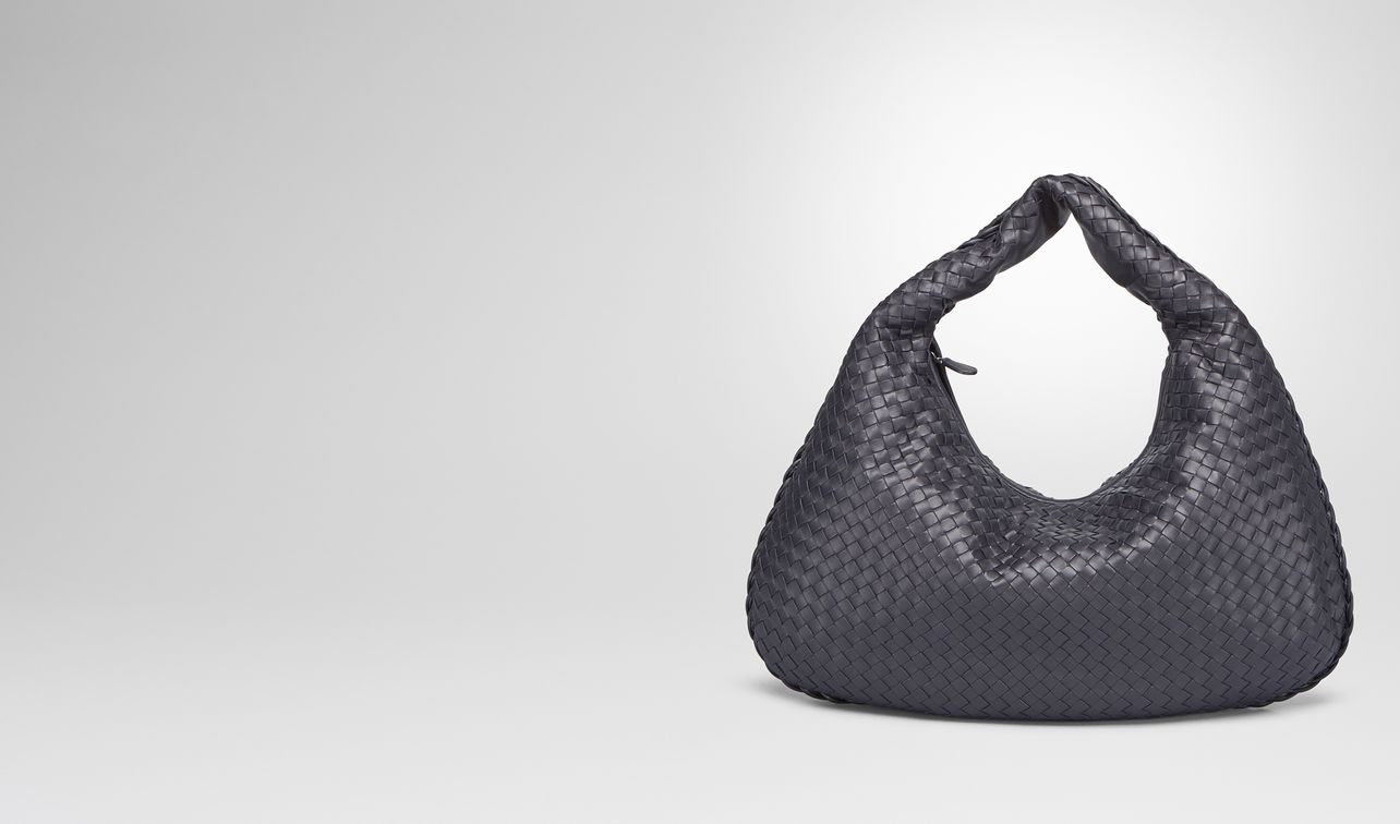 sac veneta grand format en intrecciato nappa tourmaline landing