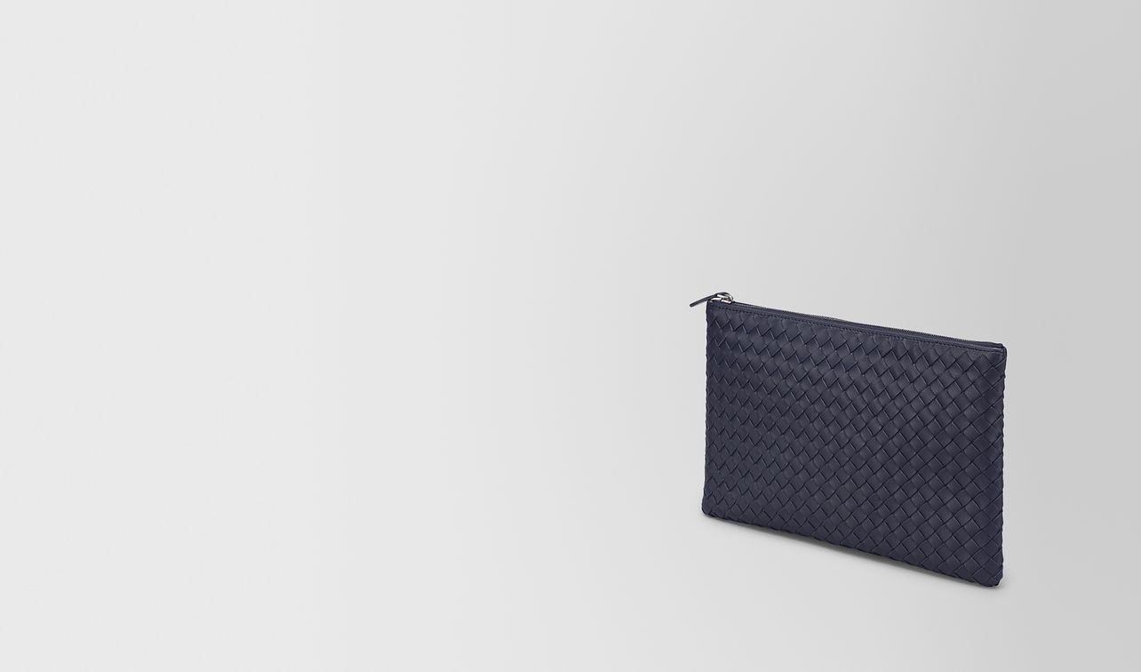 medium document case in tourmaline intrecciato nappa landing