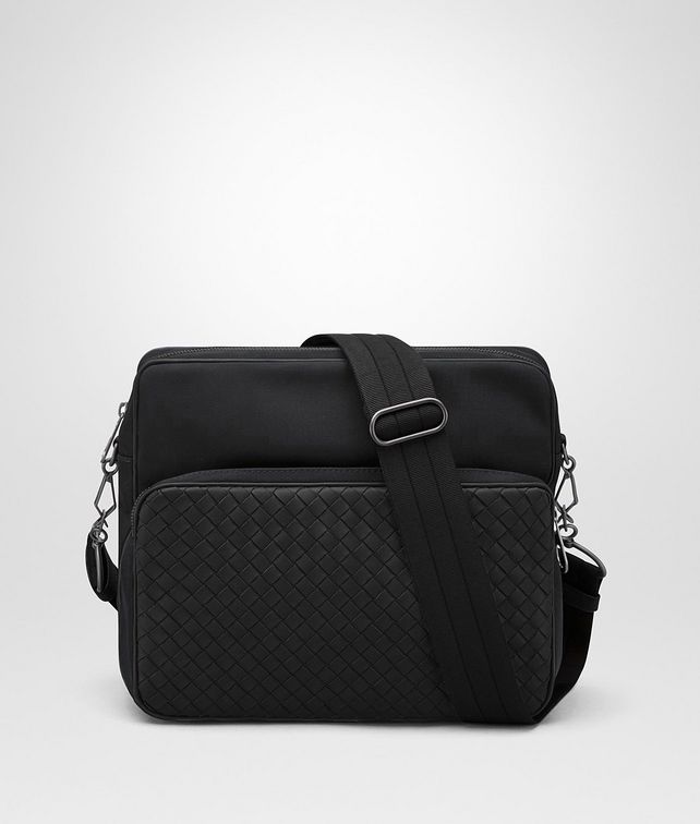 BOTTEGA VENETA NERO CANVAS MESSENGER BAG Messenger Bag Man fp