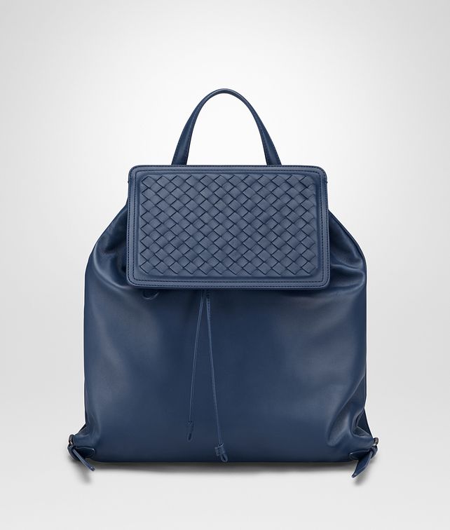 BOTTEGA VENETA BACKPACK IN PACIFIC NAPPA WITH INTRECCIATO DETAILS Crossbody and Belt Bags Woman fp
