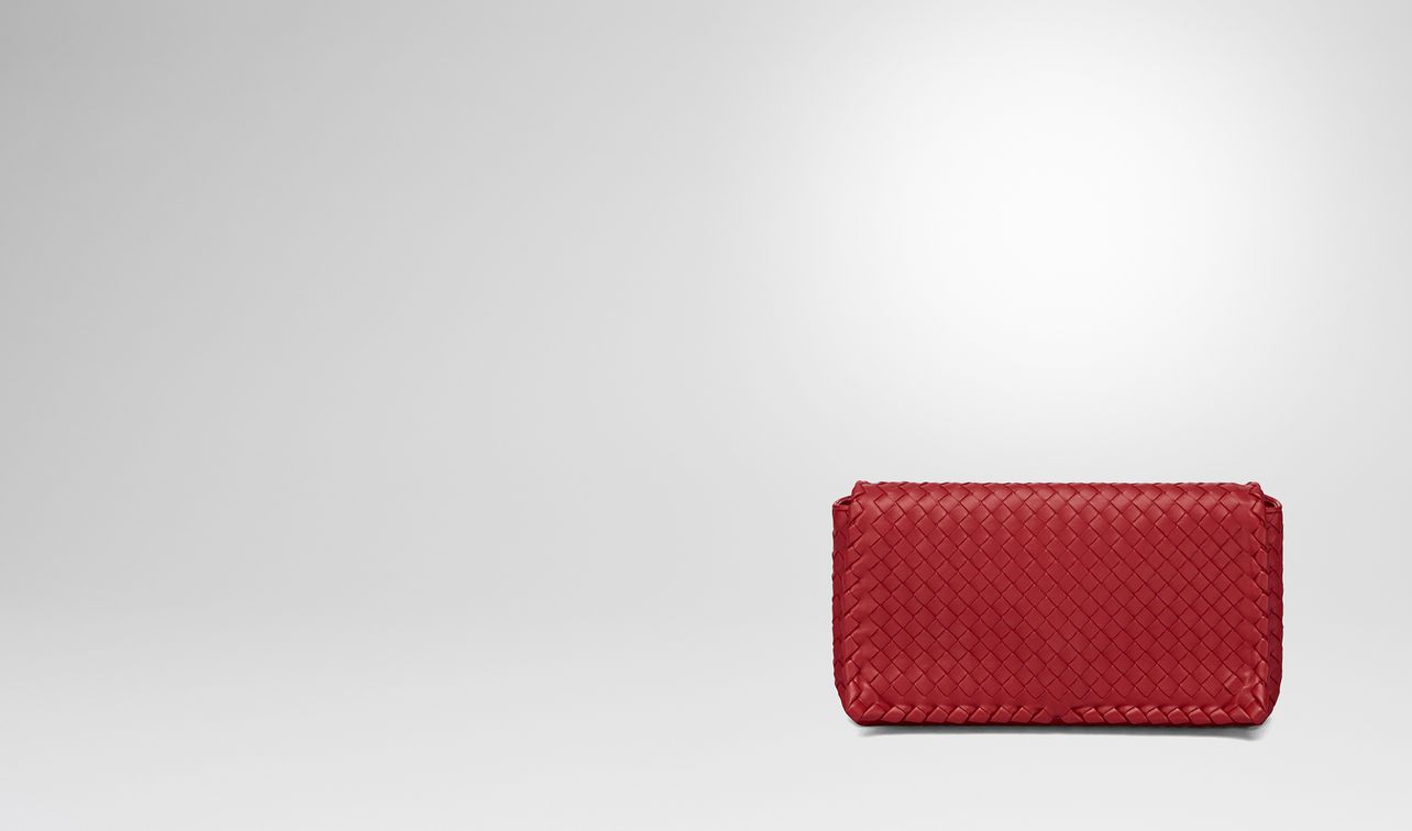 clutch bag in china red intrecciato nappa landing