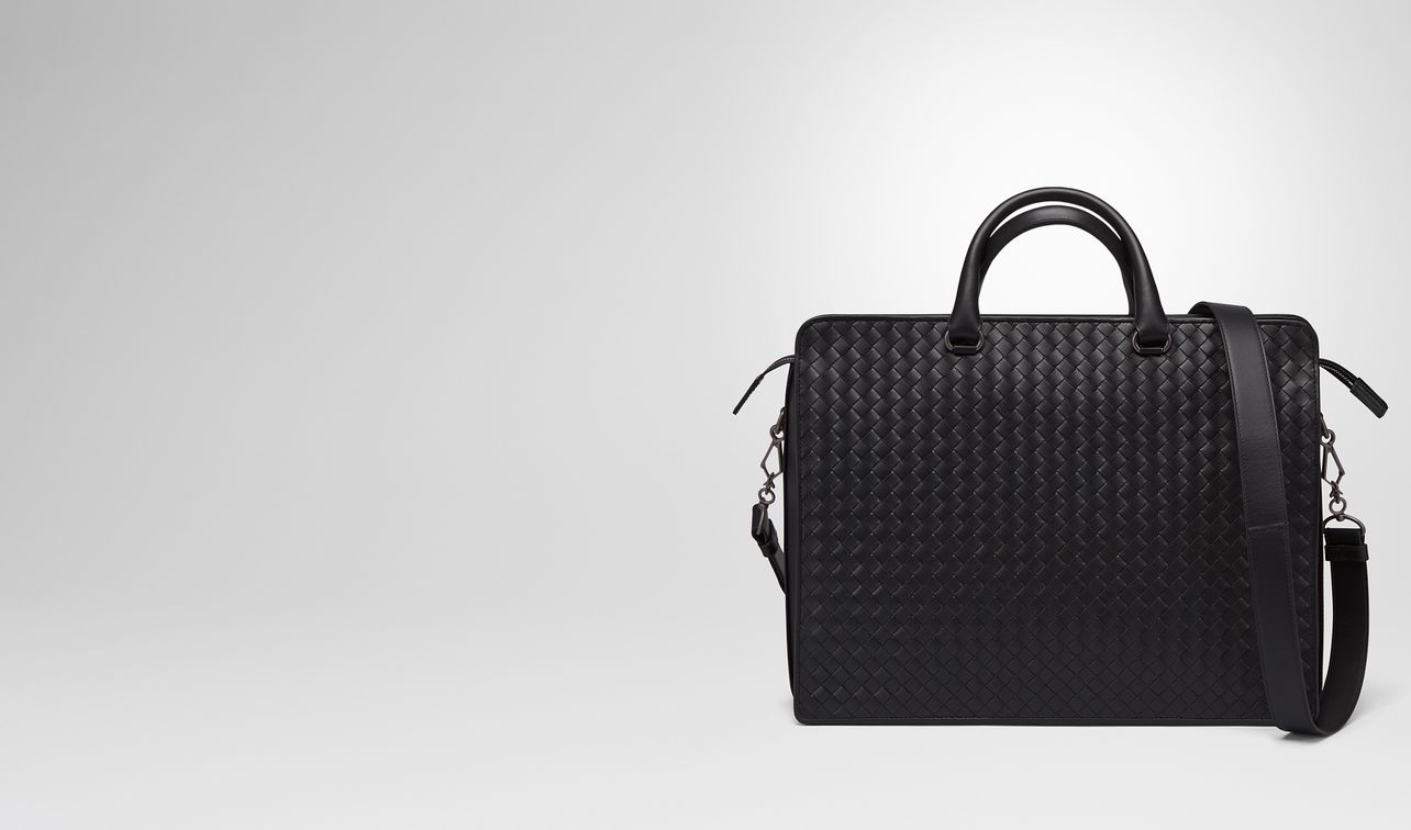 briefcase in nero intrecciato vn landing