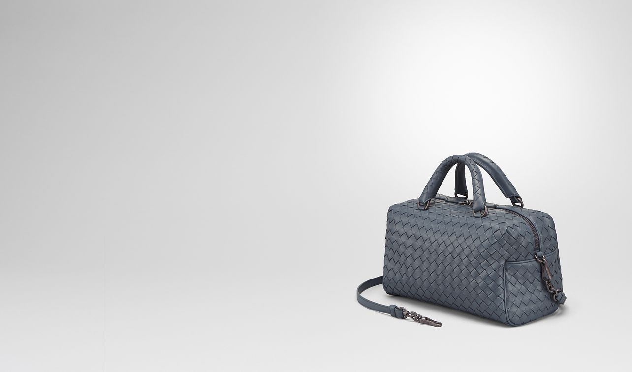 mini top handle bag in krim intrecciato nappa landing