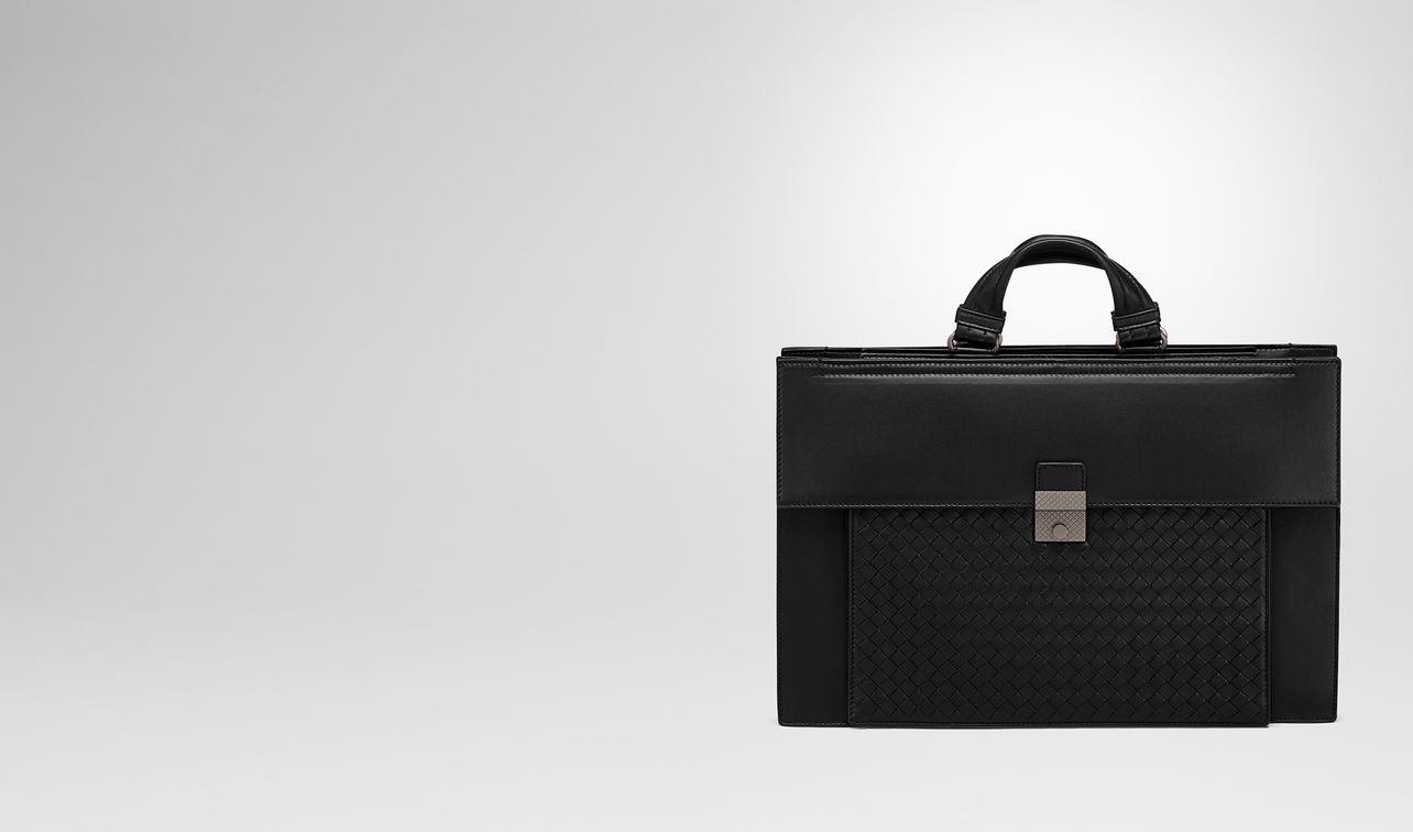 nero nappa briefcase landing
