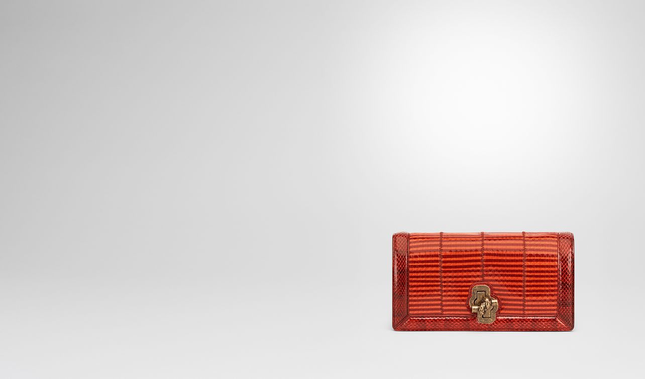 terracotta elaphe knot clutch landing