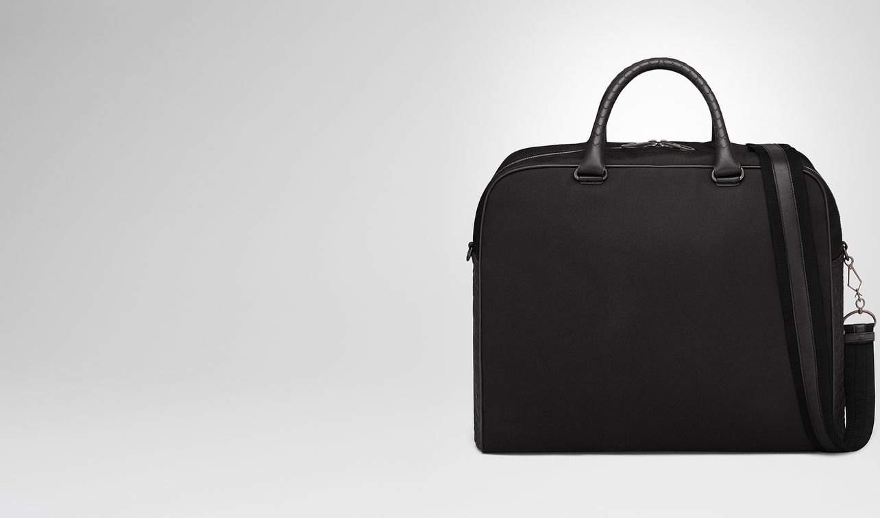 nero canvas duffel landing