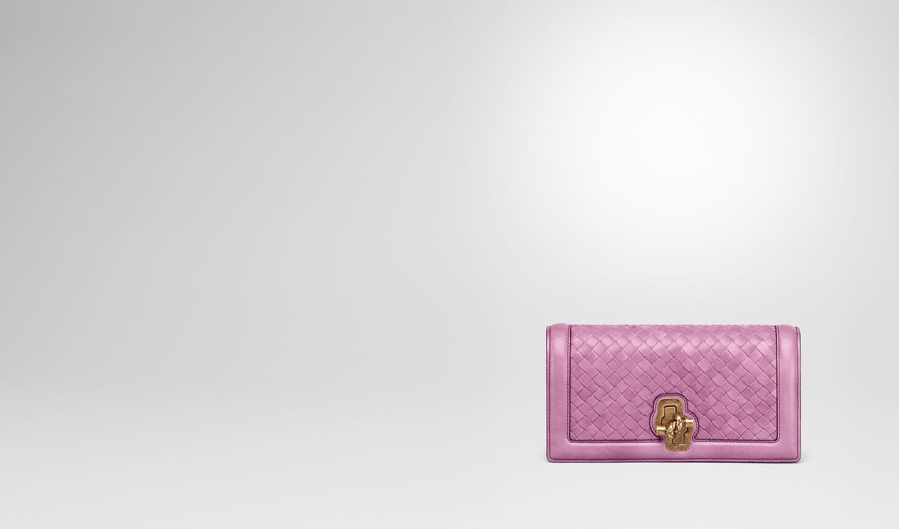 knot clutch in intrecciato nappa twilight landing