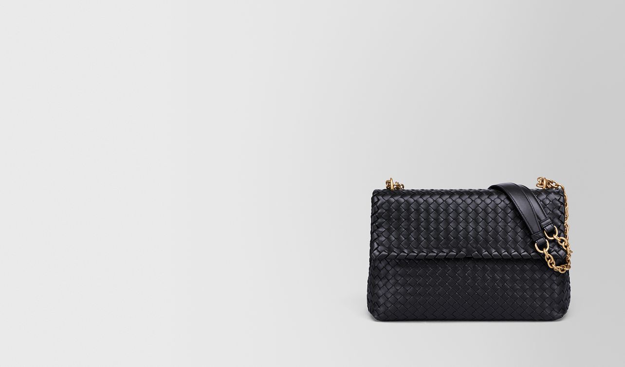 borsa olimpia media in intrecciato nappa tourmaline landing