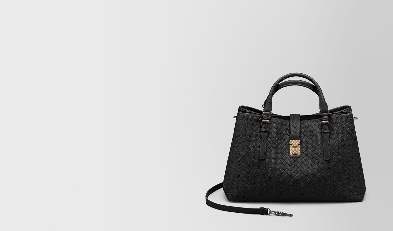 sac roma moyen format en veau intrecciato nero landing