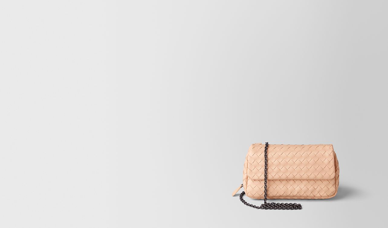 peach rose intrecciato nappa messenger landing