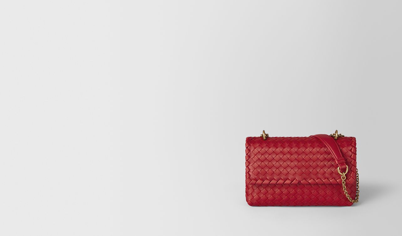 borsa baby olimpia in intrecciato nappa china red landing