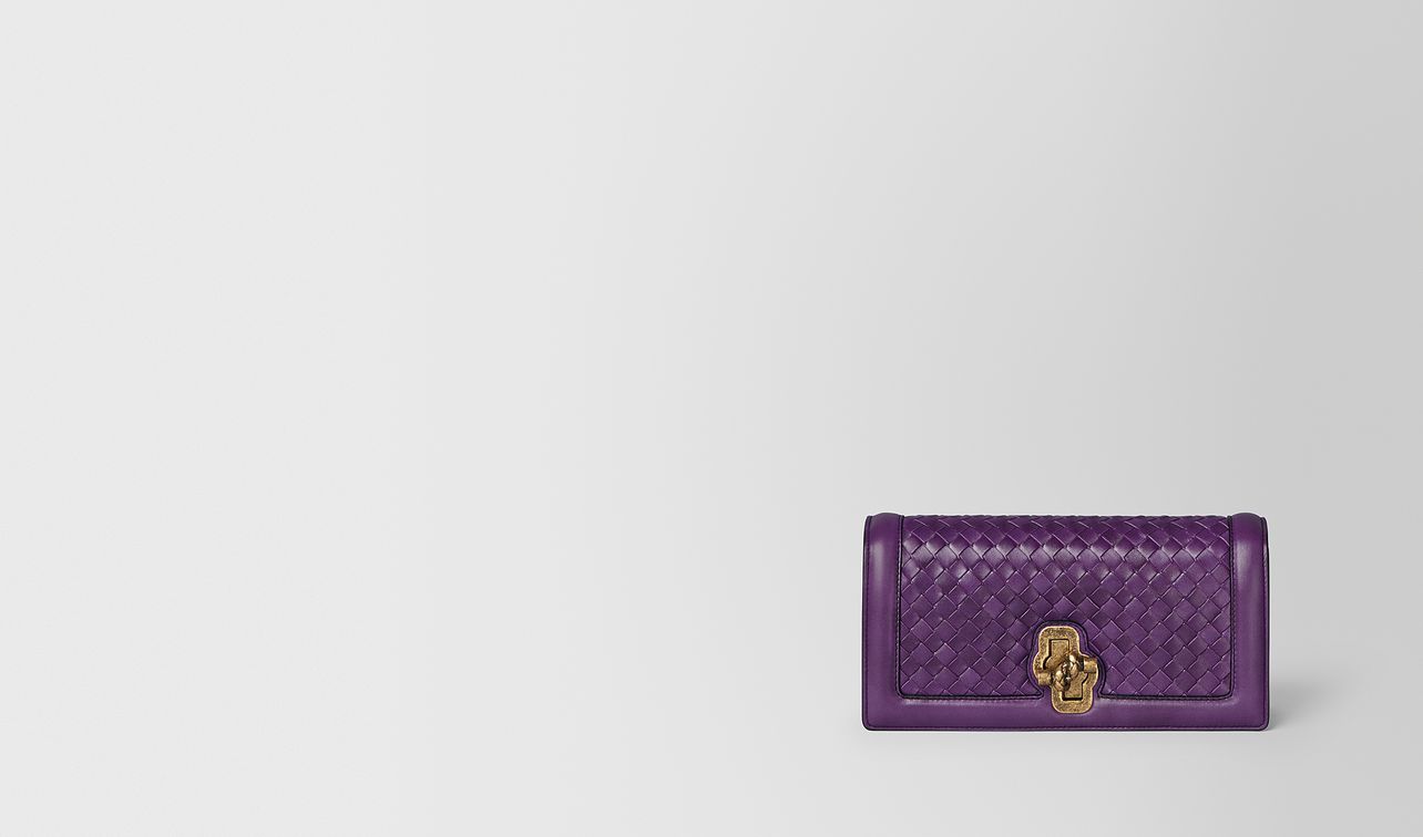 monalisa intrecciato nappa knot clutch landing