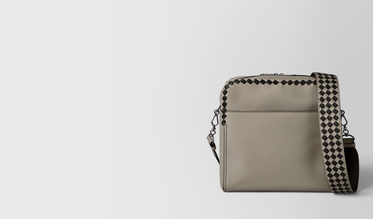 dark cement/nero calf intrecciato checker pilot bag landing