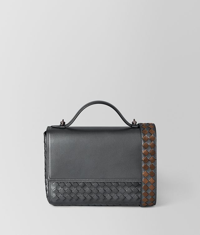 BOTTEGA VENETA 앤틱 실버 인트레치아토 나파 알루므나 백 크로스바디 백 & 벨트 백 여성 fp