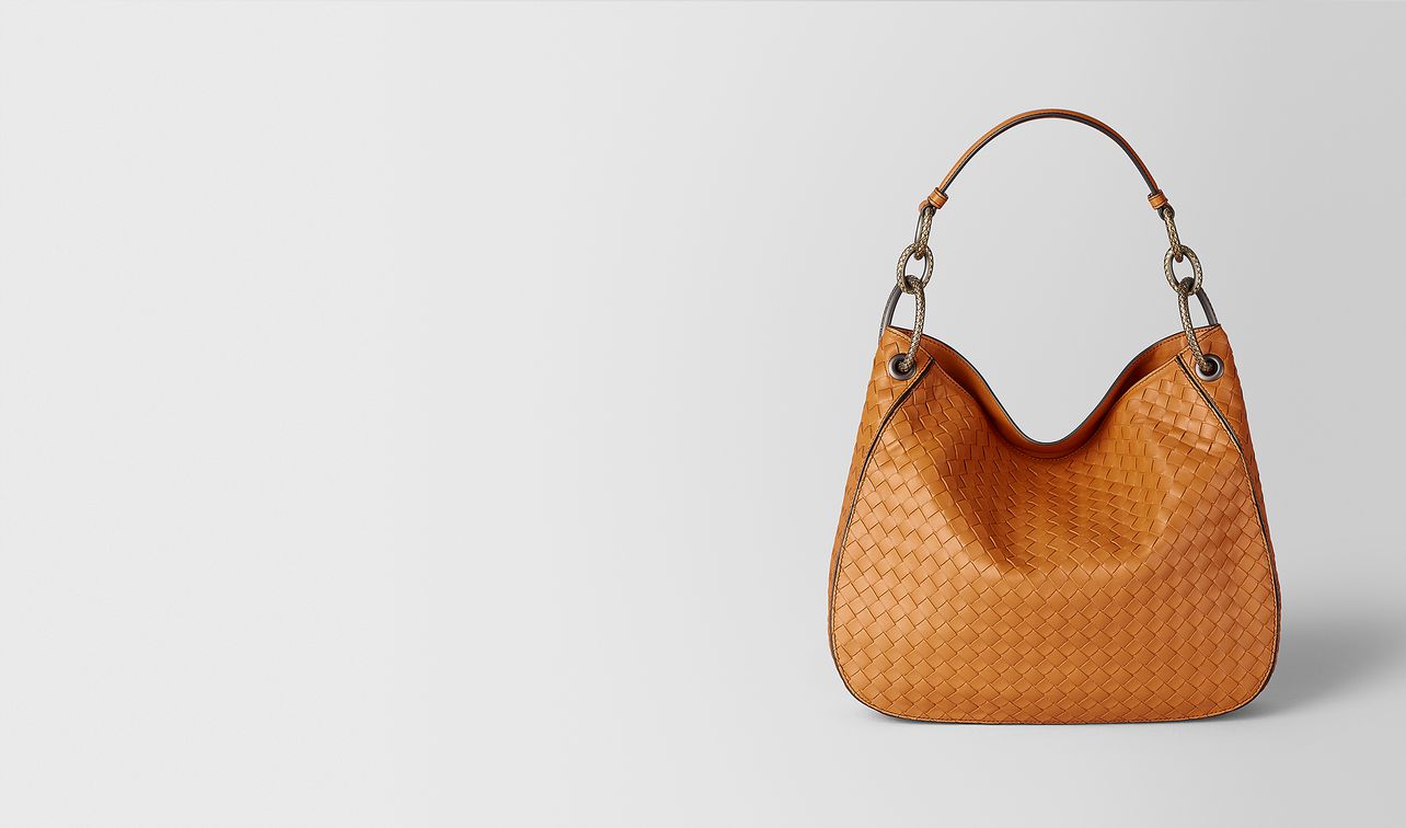 borsa loop in intrecciato nappa orange landing