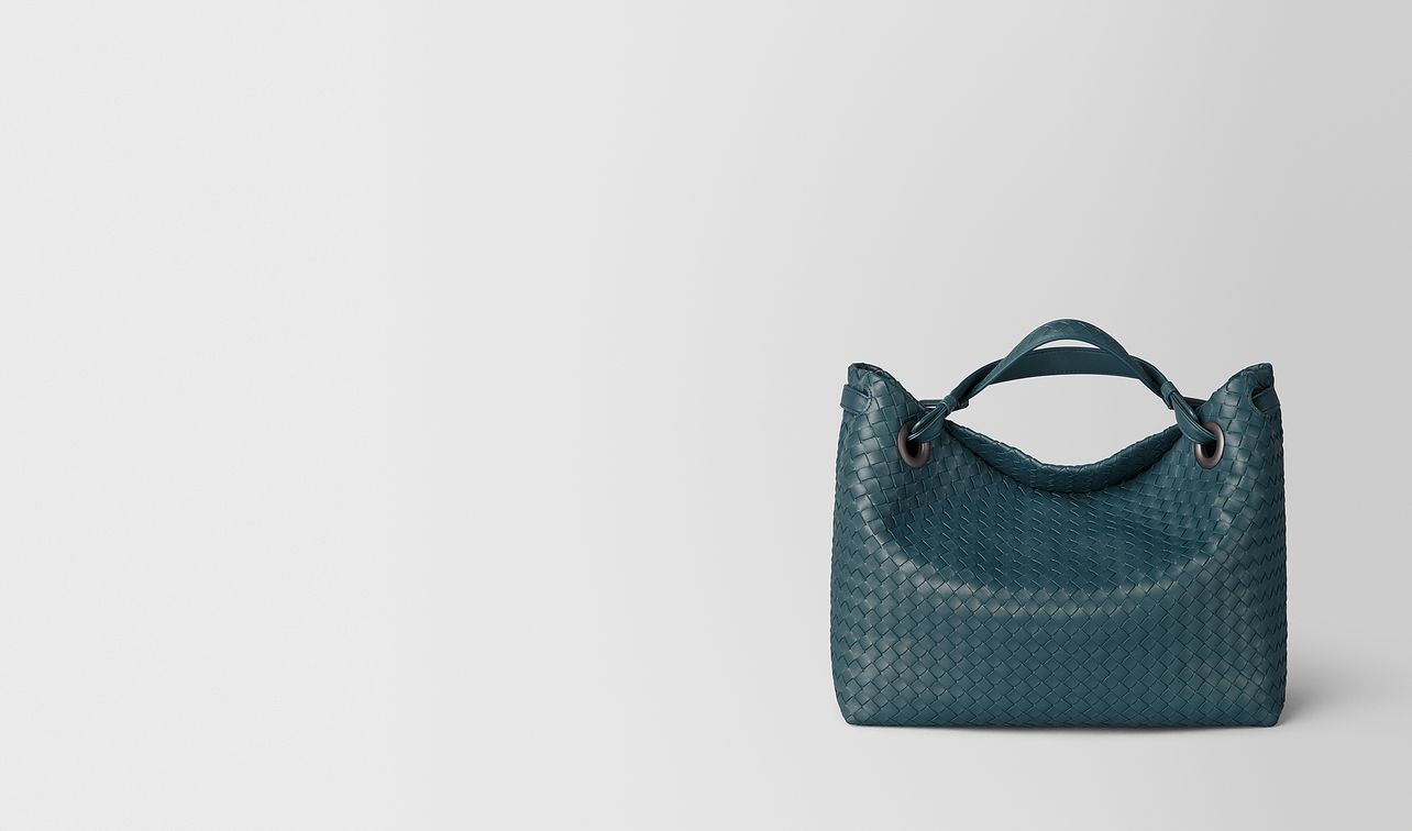 billfold in nappa bicolor landing