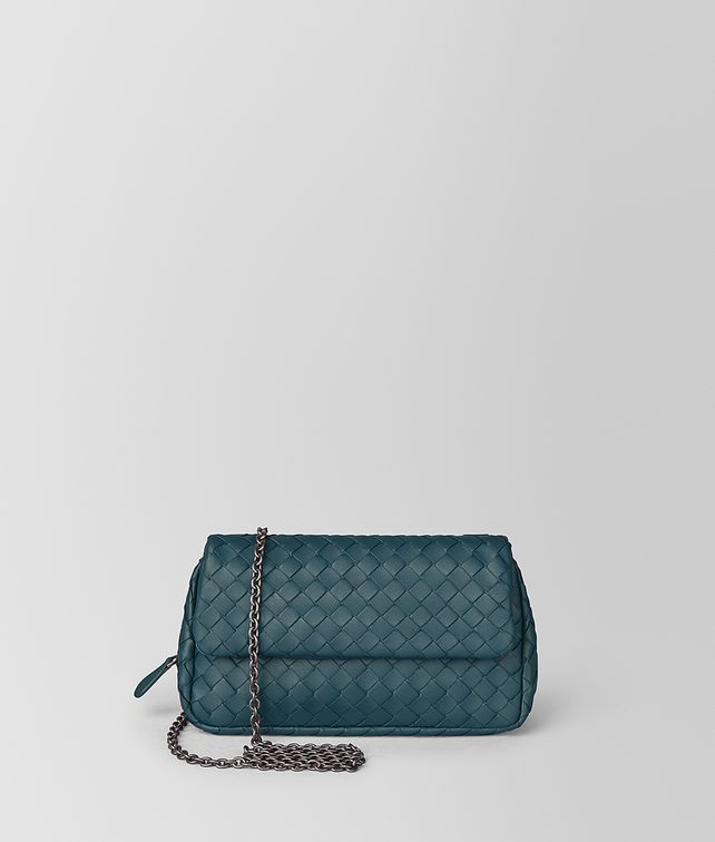 BOTTEGA VENETA MESSENGER BAG IN INTRECCIATO NAPPA Crossbody and Belt Bags Woman fp