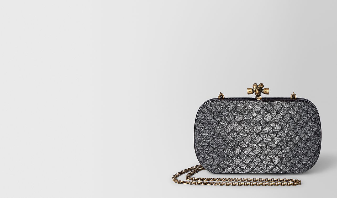 chain knot in intrecciato knitted landing