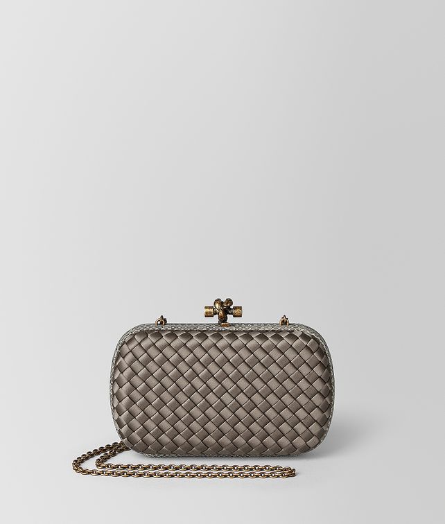 BOTTEGA VENETA CHAIN KNOT IN INTRECCIATO IMPERO Clutch Woman fp