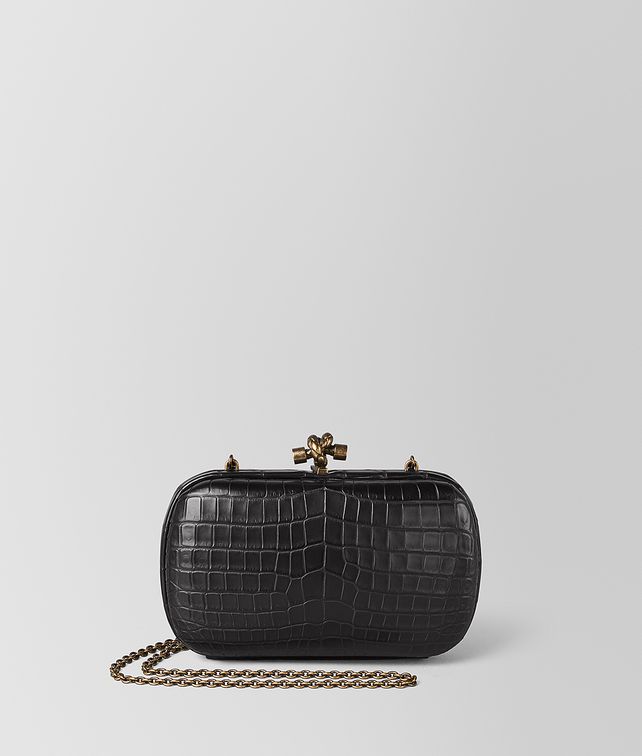 BOTTEGA VENETA CHAIN KNOT IN CROCODILE Clutch Woman fp