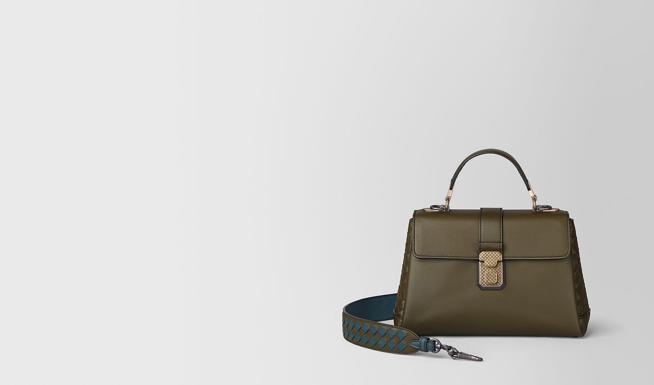small piazza bag in calf
landing