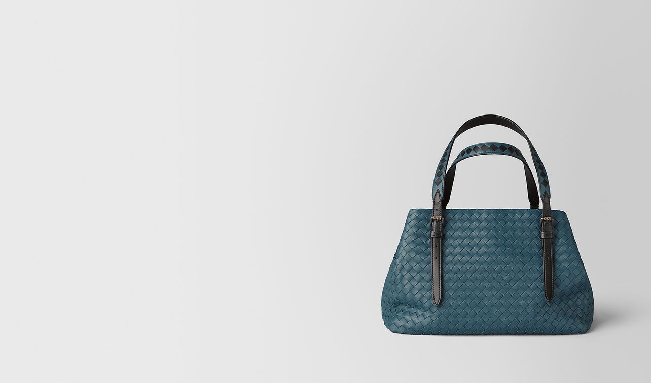 small cesta bag in intrecciato nappa landing