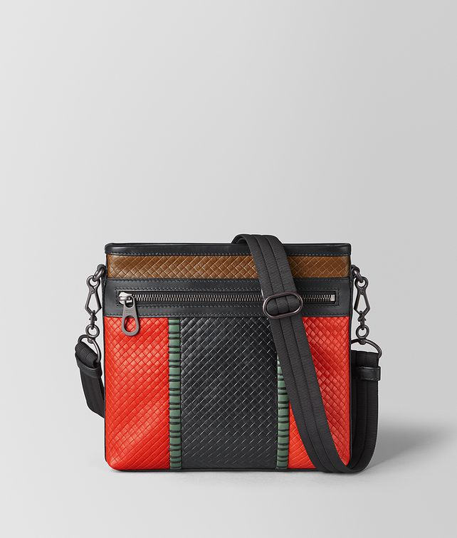 BOTTEGA VENETA MESSENGER BAG IN MICRO-INTRECCIATO EMBOSSED Messenger Bag Woman fp