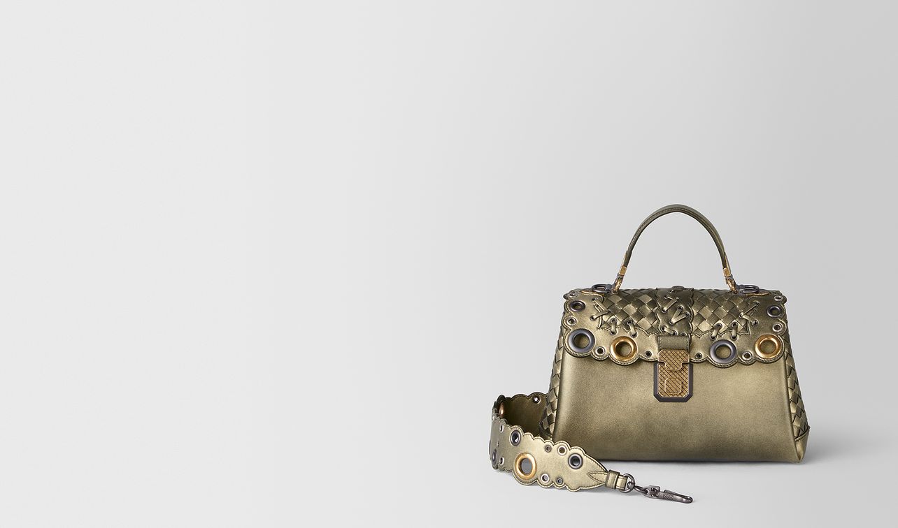 small piazza bag in intrecciato lace landing