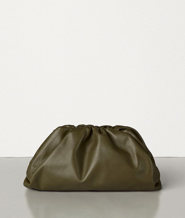 BOTTEGA VENETA THE POUCH IN BUTTER CALF LEATHER Clutch Woman fp