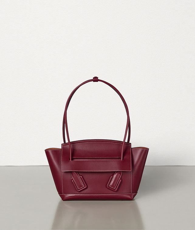 BOTTEGA VENETA THE ARCO 33 BAG IN FRENCH CALFSKIN Top Handle Bag Woman fp