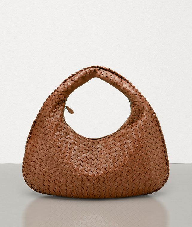 BOTTEGA VENETA MEDIUM VENETA IN INTRECCCIATO NAPPA Shoulder Bag Woman fp