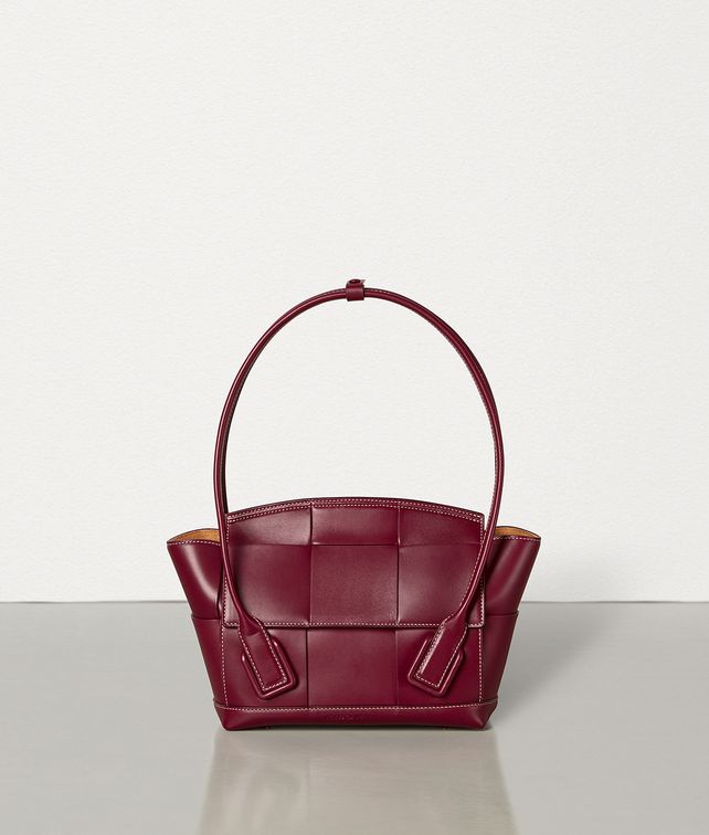 BOTTEGA VENETA SMALL ARCO Top Handle Bag Woman fp