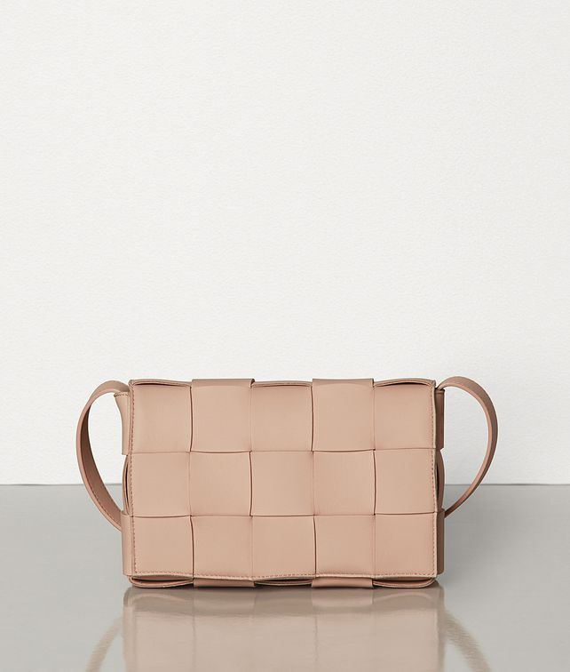 BOTTEGA VENETA BORSA CROSS-BODY PICCOLA IN MAXI INTRECCIO Borsa cross-body e marsupio Donna fp
