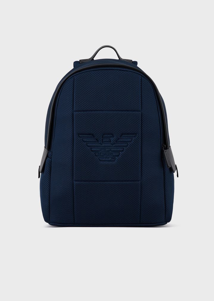 Mochila de malla con águila en relieve Mochila de malla con águila en relieve