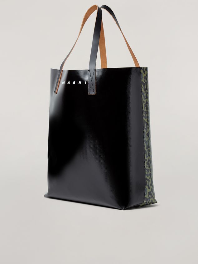 Shopping Bag Marni Coated PVC shopping bag in black and Camo Cells print Man