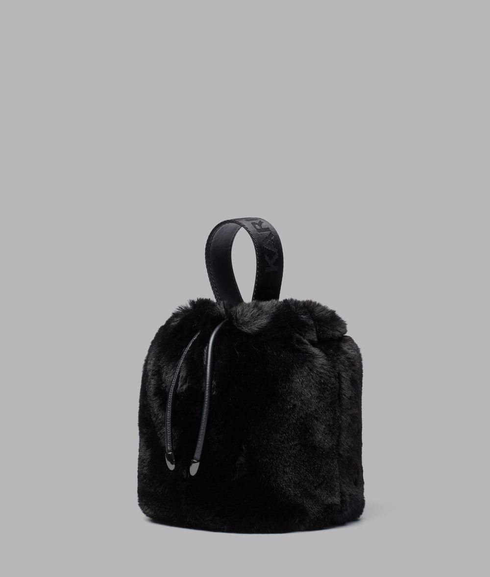 fur bucket bag