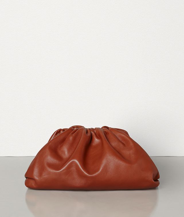 BOTTEGA VENETA THE POUCH IN CALFSKIN Clutch Woman fp